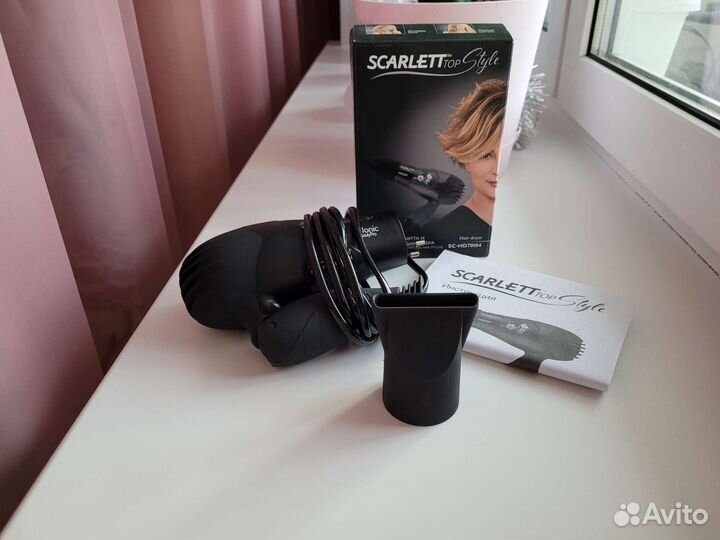 Новый складной фен Scarlett sc-hd70104