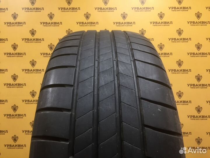 Bridgestone Turanza T005 215/55 R17 94V