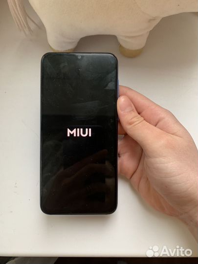 Xiaomi Mi 9 SE, 6/64 ГБ