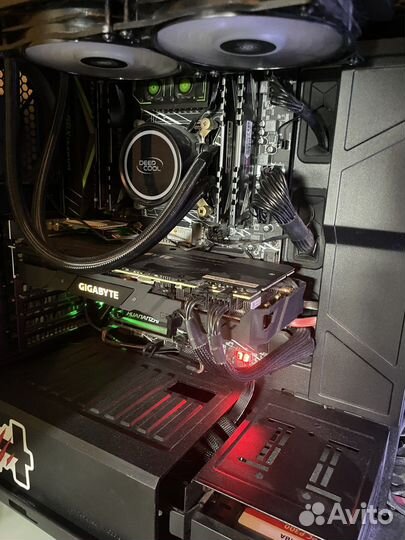 Материнская плата с процессором и памятью