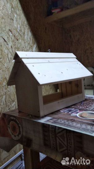 Кормушка для птиц