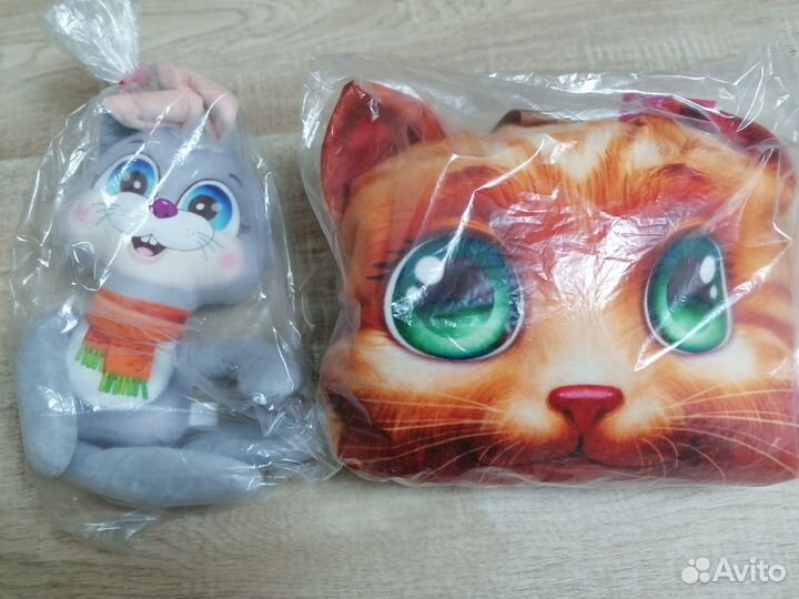 Подушка-плед, игрушка зайчик