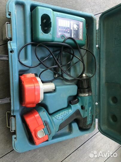 Шуруповерт makita