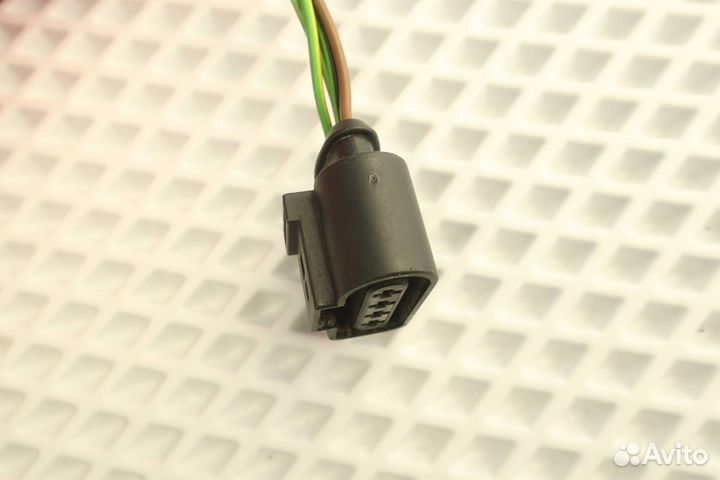 Разъем VAG 1J0973724