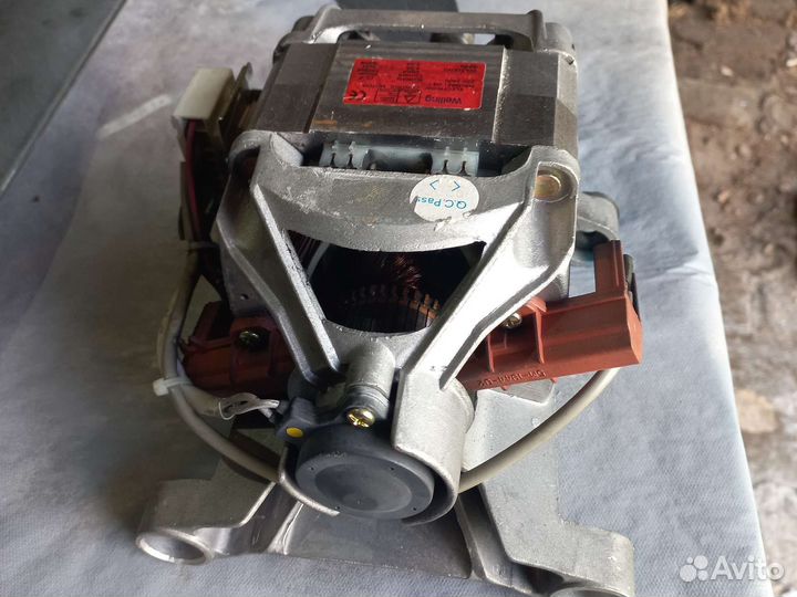 Двигататель стиральной машины LG