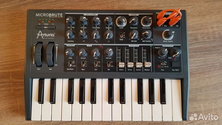Arturia microbrute