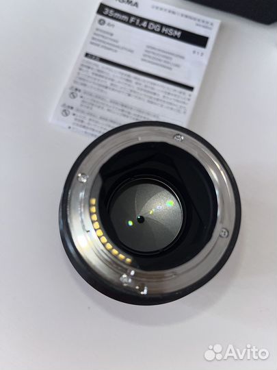 Объектив Sigma AF 35mm f/1.4 DG HSM Art Sony E