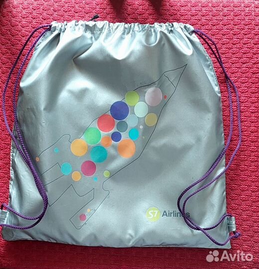 Набор школьных принадлежностей