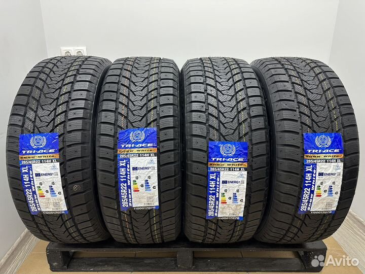 Tri Ace Snow White II 285/45 R22 114H
