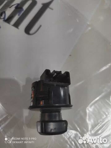 Кнопка регулировки рулевой колонки infiniti