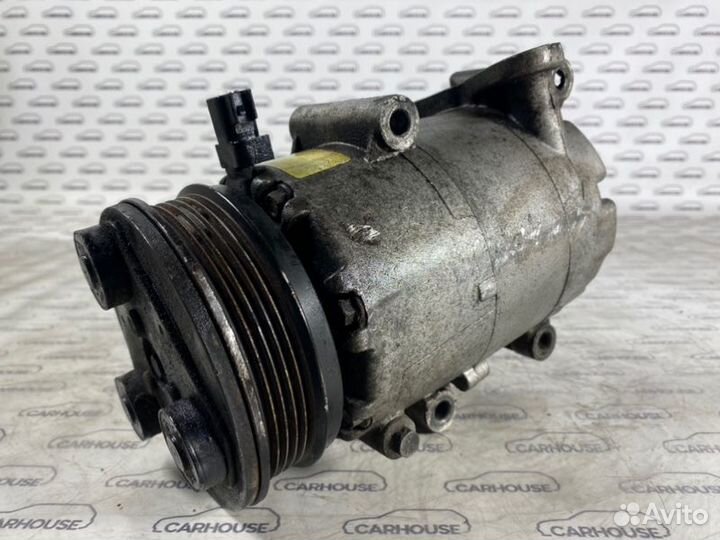 Компрессор кондиционера Ford Focus 2 2.0 aoda 2009