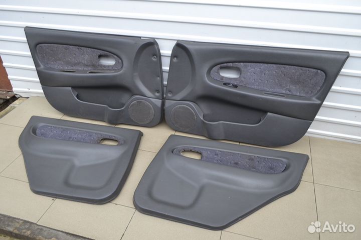 Обшивки дверей (Комплект) Kia Spectra