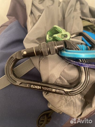 Страховочно спусковое устройство