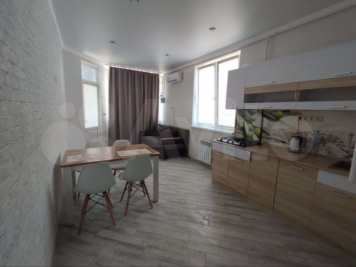 2-к. квартира, 71 м², 1/4 эт.
