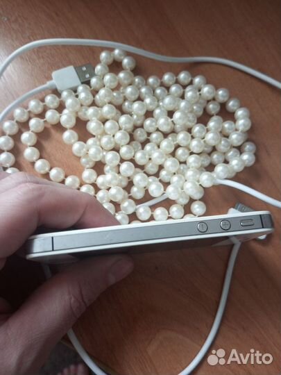 iPhone 4S, 8 ГБ