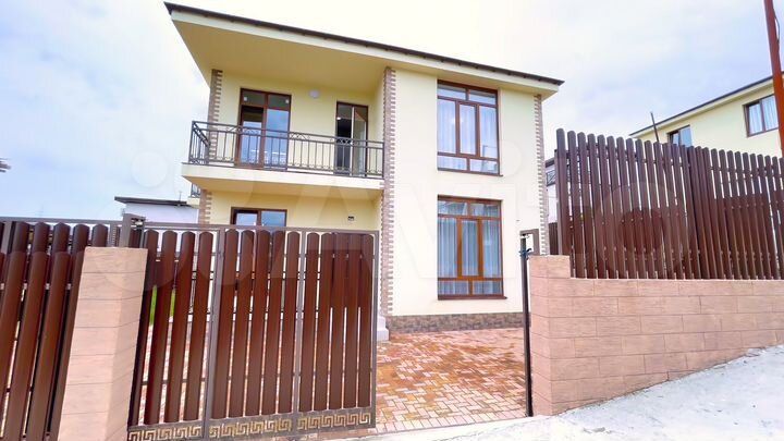 Дом 160 м² на участке 3 сот.