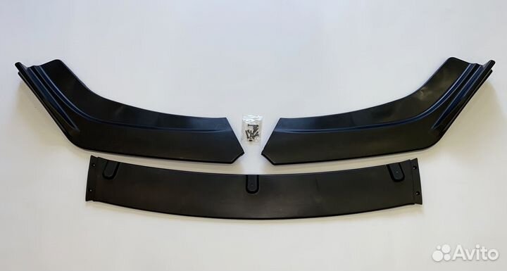 Губа сплиттер Toyota Camry 70
