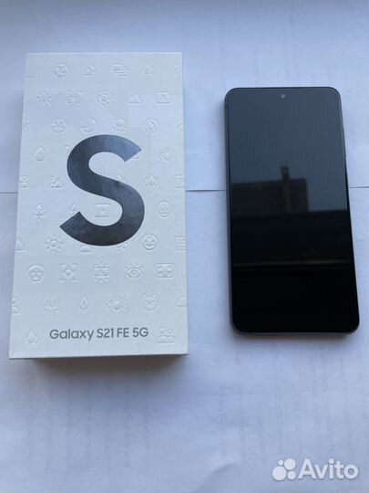 Samsung Galaxy S21 FE 5G, 8/256 ГБ
