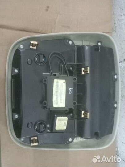 Плафон, светильник салона jeep grand Cherokee wk2