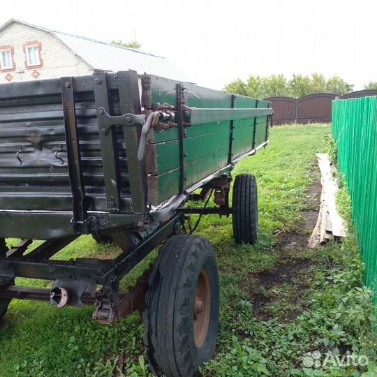 Прицеп тракторный 2птс 4