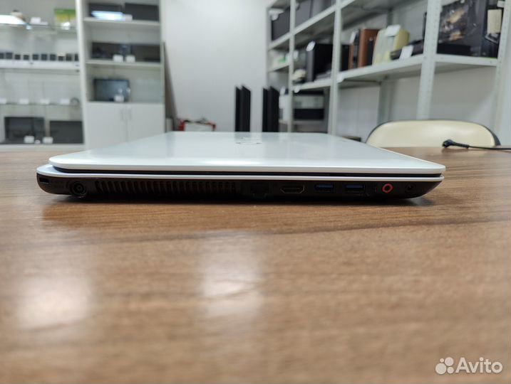 Ноутбук Sony SVF152A29V, Pentium 2117U, GT 740M