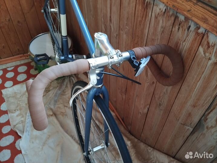 Шоссейный велосипед