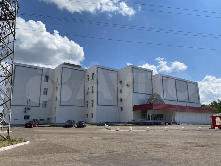 Торговая площадь на 1-ой линии