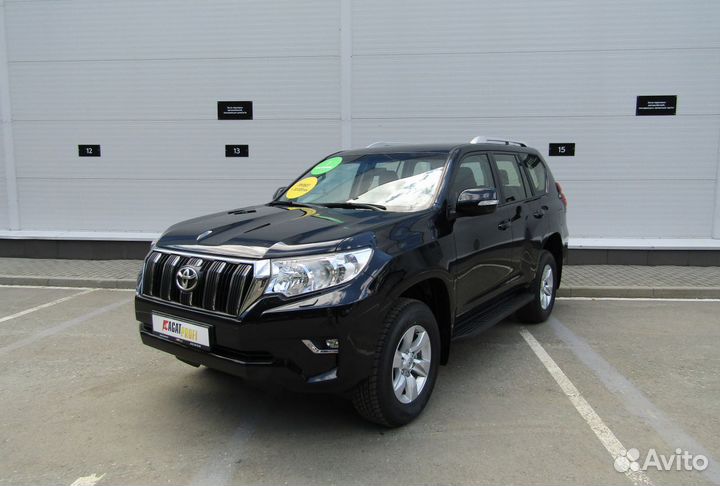 Toyota Land Cruiser Prado 2.8 AT, 2022, 30 км