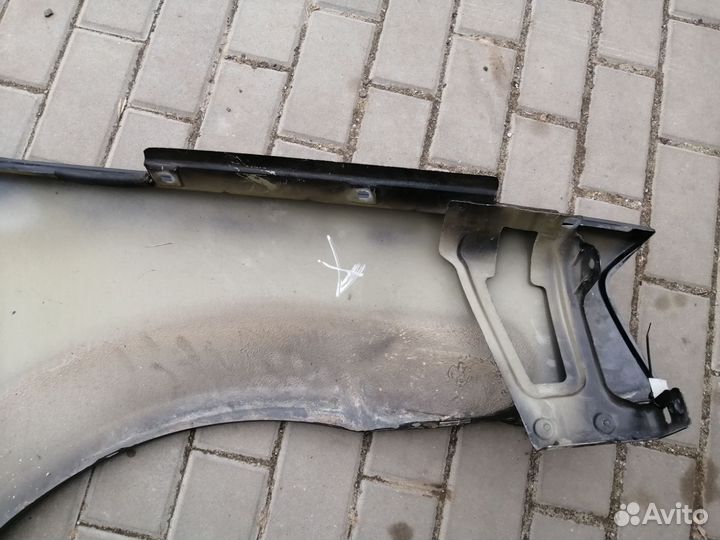 Крыло Переднее Левое Рено Логан 1