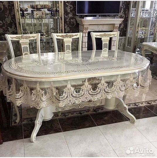 Стол Версаче Лапка