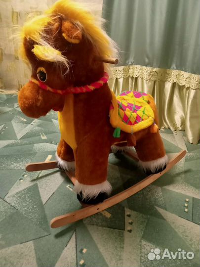 Лошадка качалка