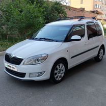 Skoda Roomster 1.6 MT, 2012, 226 000 км, с пробегом, цена 800 000 руб.