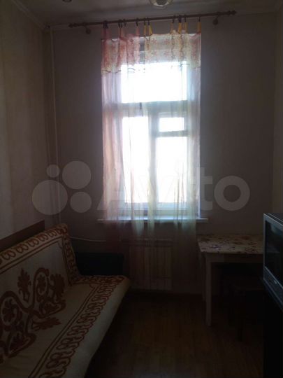 Комната 9 м² в 4-к., 4/5 эт.