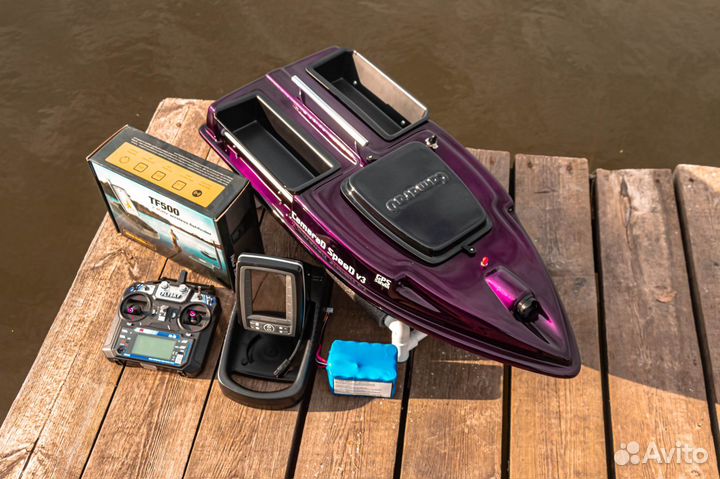 Прикормочный кораблик с автопилотом, эхолотом,25А