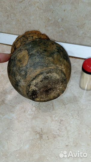 Глиняный горшок