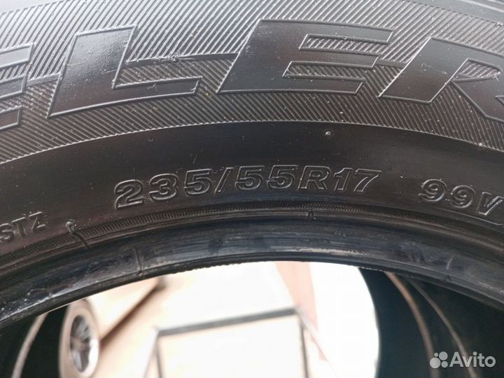 Bridgestone Dueler H/P 235/55 R17 99V