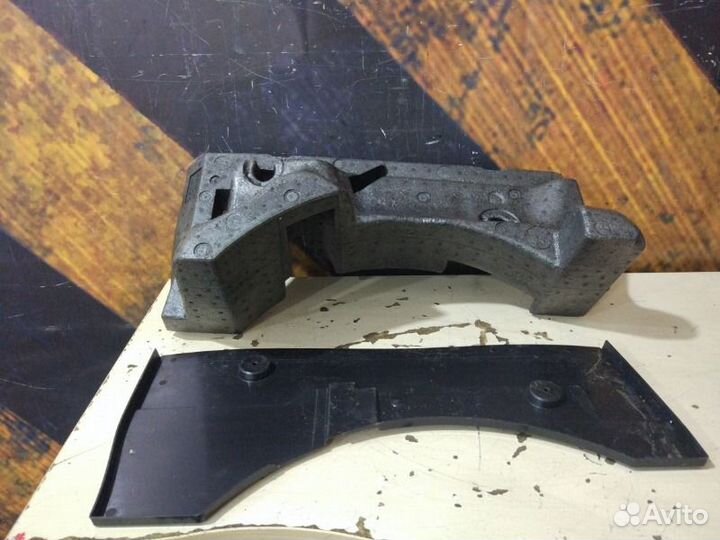 Отсек под инструмент Volkswagen Passat Variant B6