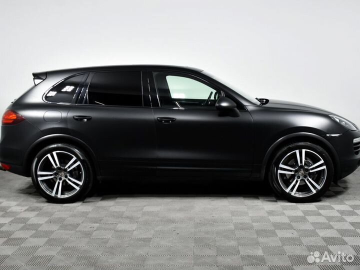 Porsche Cayenne, 2012