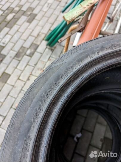 Arivo Ultra ARZ5 235/45 R18