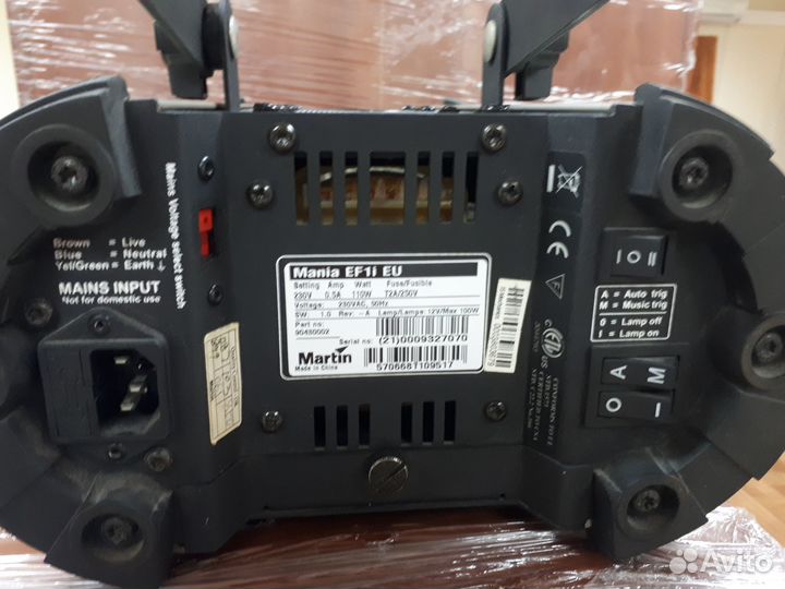 Цветомузыкальный прибор для дискотек Martin Mania