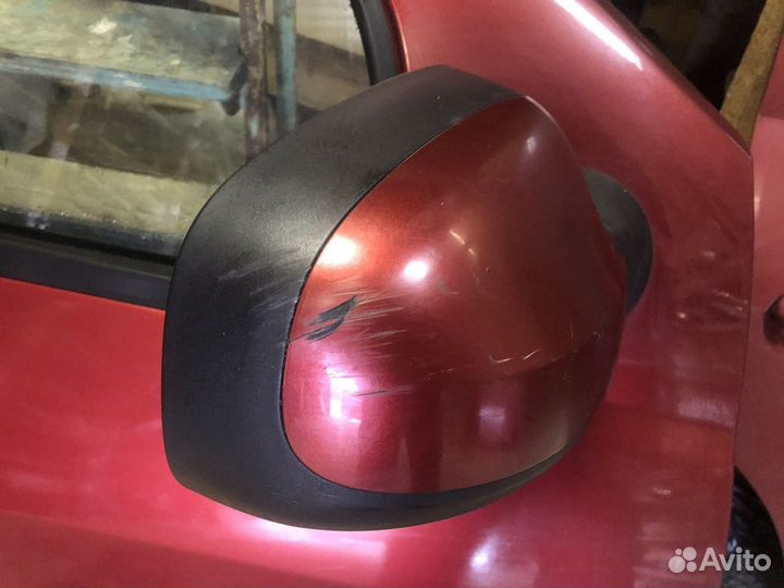 Зеркало правое электрическое Renault Logan 1