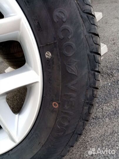 Литые диск с резиной