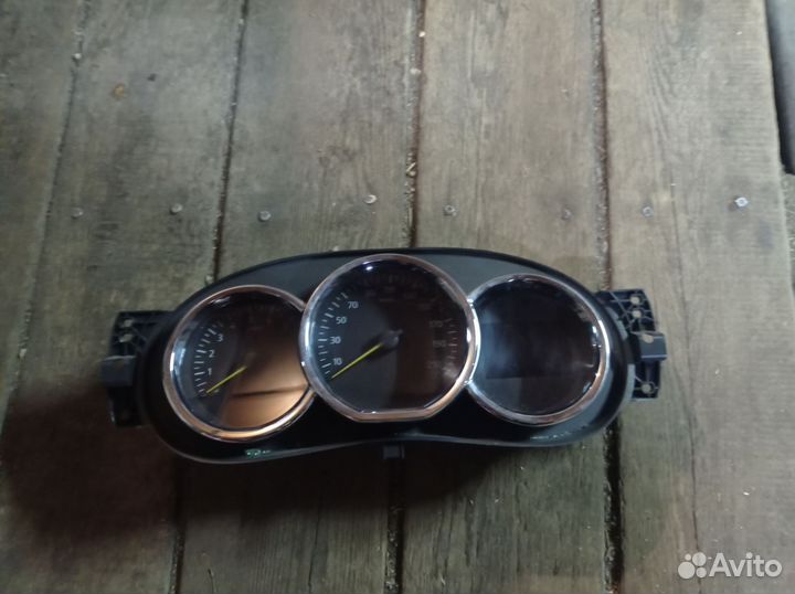 Спидометр Renault Logan