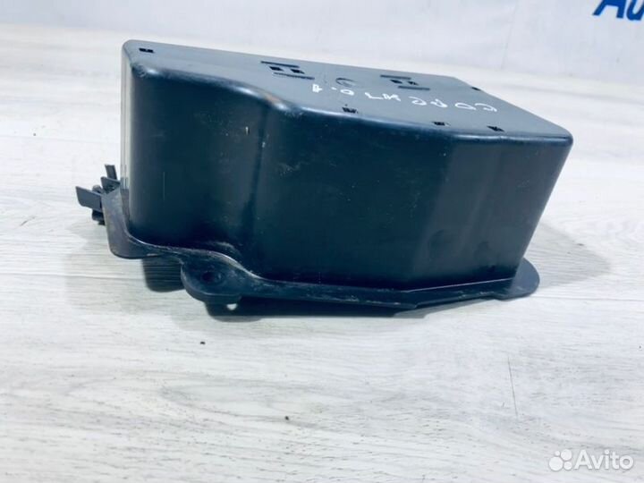 Крышка блока предохранителей Kia Sorento SUV D4CB