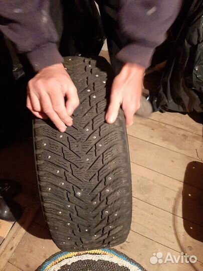 Nokian Tyres Hakkapeliitta 8 215/55 R17