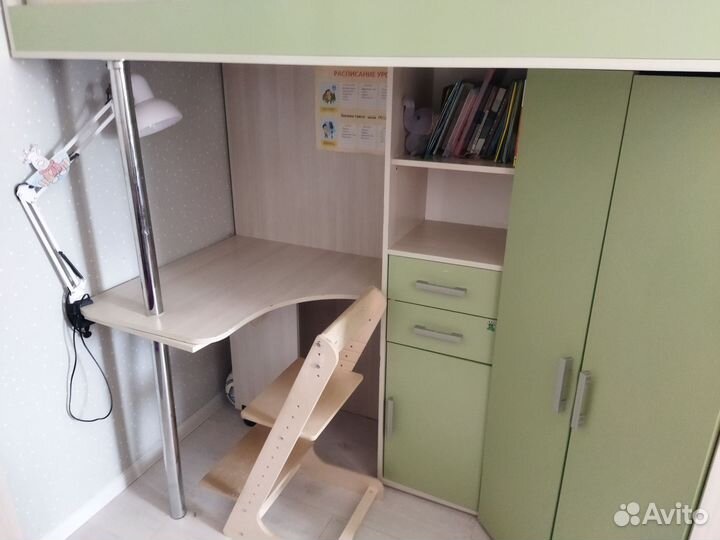 Детская кровать(Детский уголок)