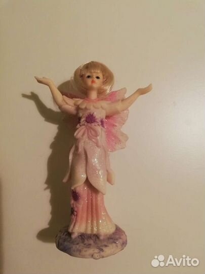 Статуэтка фея с крыльями