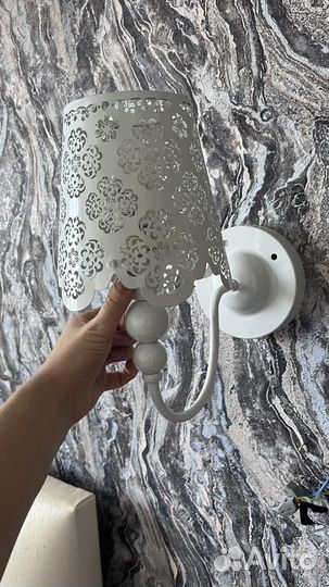 Люстра и 2 настенных светильника бра