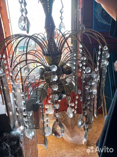 Музыка ветра- люстра хрустальная