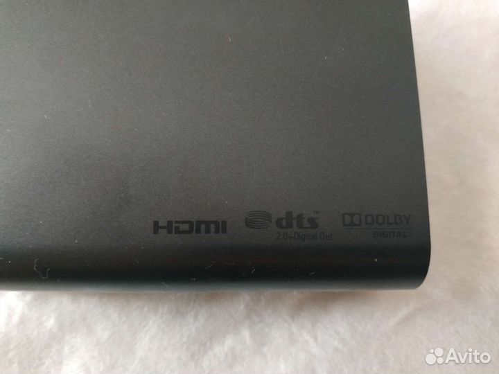 Мультимедийная приставка WD TV live